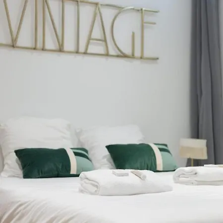 - Buttes Chaumont Botzaris Lejlighed Paris