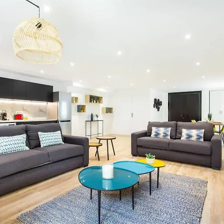 - Buttes Chaumont Botzaris Lejlighed