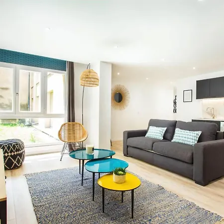 - Buttes Chaumont Botzaris Lejlighed Paris