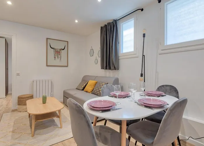 Appartement - Buttes Chaumont Botzaris Paris