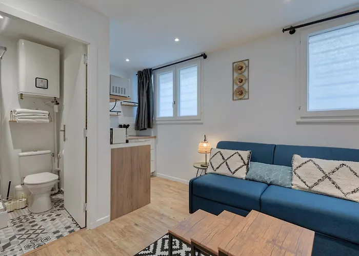- Buttes Chaumont Botzaris Appartement