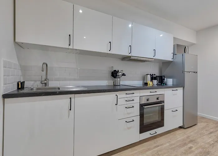 - Buttes Chaumont Botzaris Appartement *
