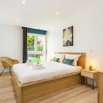 - Buttes Chaumont Botzaris Apartamento